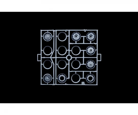 Carson 1:24 VOLVO F-16 Globetrotter 14 Carson 1:24 VOLVO F-16 Globetrotter - Afbeelding 12