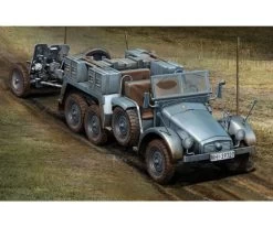 Carson 1:72 Kfz.69 6x4 Truck & 3,7cm Pak 35/36